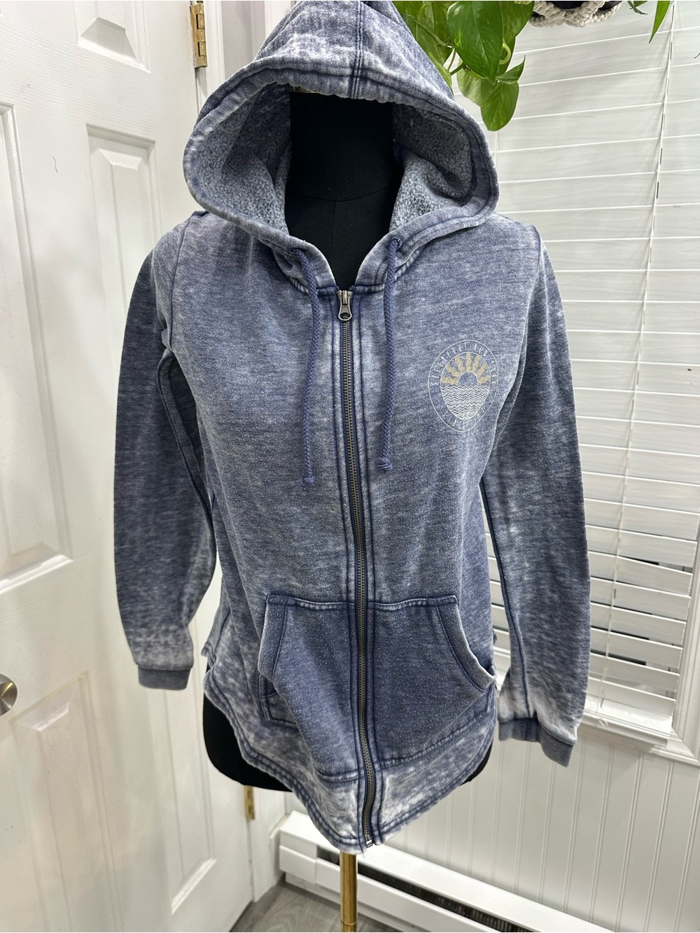 Women's Washed Blue Zip-Up Hoodie Sweatshirt
